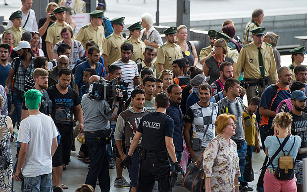 Polițiști Greci Desfășurați pe Aeroporturile Germaniei