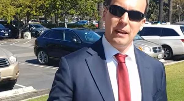 Patrick Little Vorbește Despre Bombele din Poștele Democraților