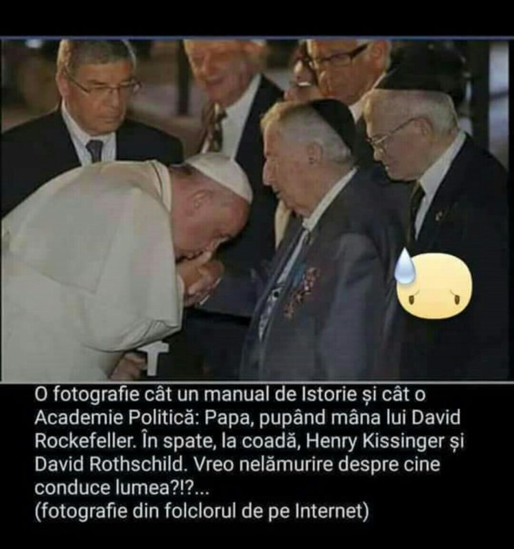 O Poză Cât Un Manual de Istorie