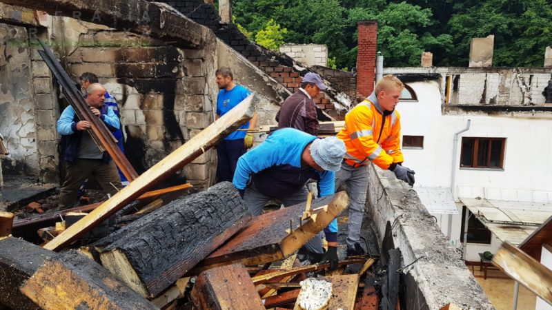 Frăția Ortodoxă a Organizat Tabără de Lucru