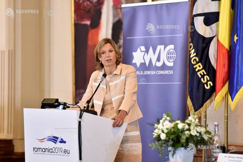 Pericol Pentru Democrație