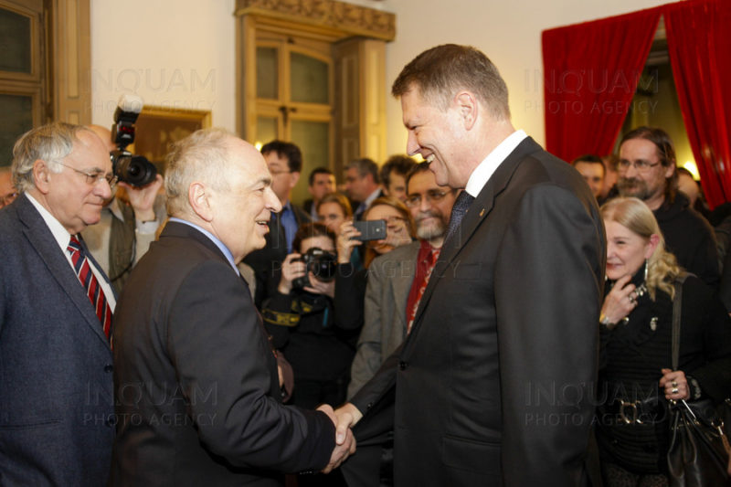 Iohannis Decorează GDS