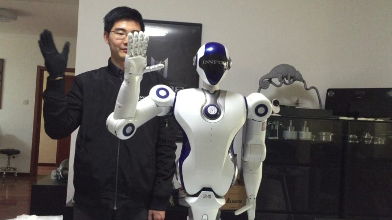 Sclavii Tehnici și Ora 25