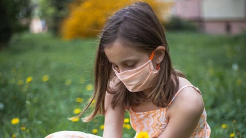 Obligație de mască mortală