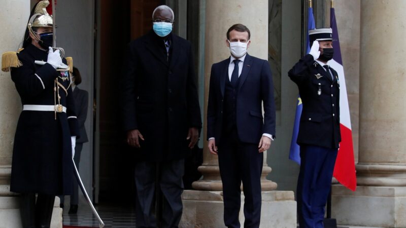 Plângere Penală Contra Președintelui Franței