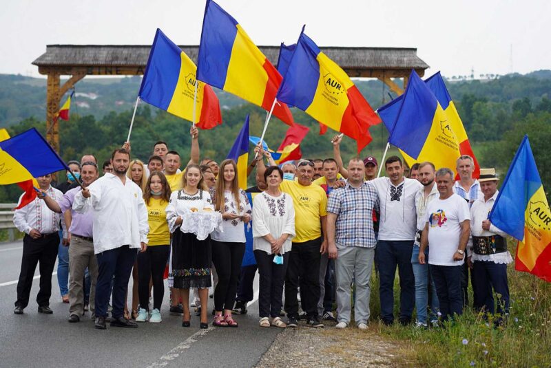 Ce cred tinerii despre AUR și ce i-ar determina să se înscrie în partid