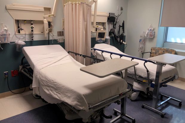 Doar 227 de oameni au murit cu diagnostic principal Covid-19