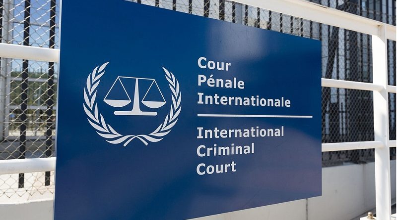 Bill Gates și Antony Fauci acuzați de genocid la Curtea Penală Internațională