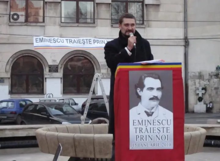 EVENIMENT Sâmbătă 5 noiembrie - Miting în București pentru Muzeul Național de Istorie a României