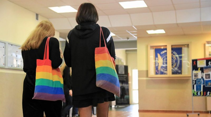 Pervertirea Copiilor în Moldova prin Programul "Copiii LGBT în Școala Ta"