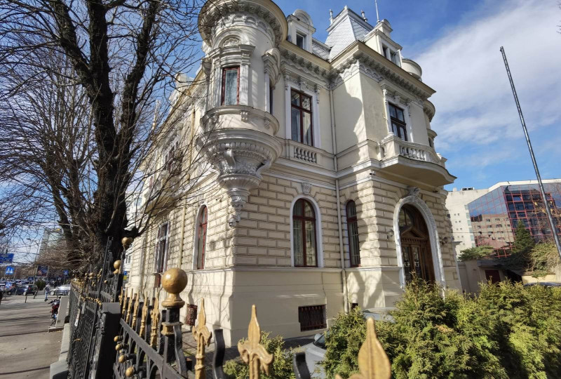 Autoritățile de ocupație de la București închid "Centrul Rus de Știință și Cultură"